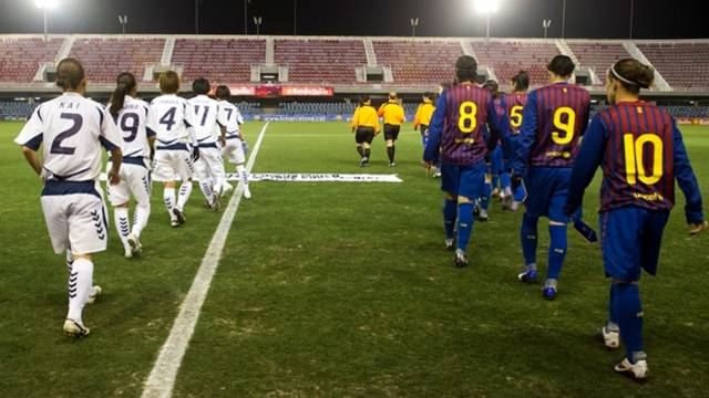 2012-02-02_FCB_FEMENINO_A_-_INAC_KOBE_LEONESSA_002.v1328265084.jpg
