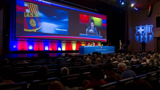 2011-08-21_32_CONGRES_MUNDIAL_DE_PENYES_BARCELONISTES_041.v1331820315.jpg