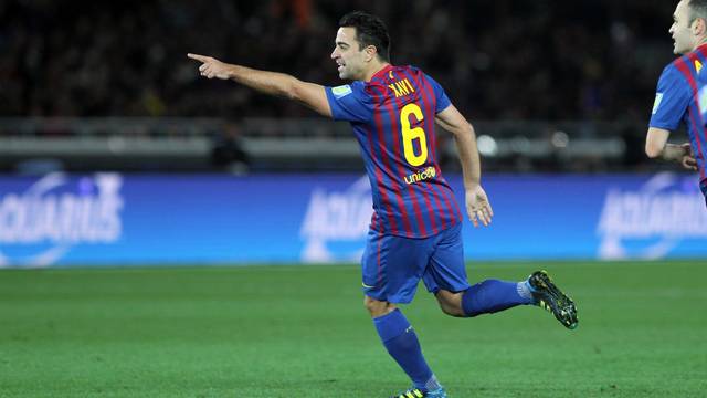 Xavi, celebrant un gol contra el Santos, després de l