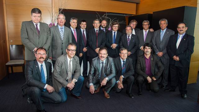 2012-04-21_COMIDA_AFAPE_PE_AS_FCB_-_RM_-_001.v1335024368.JPG