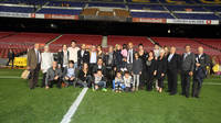 Pep Guardiola with his family and friends at the Camp Nou / PHOTO: MIGUEL RUIZ - FCB