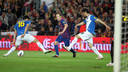 Iniesta, con el balón / FOTO: ARCHIVO FCB
