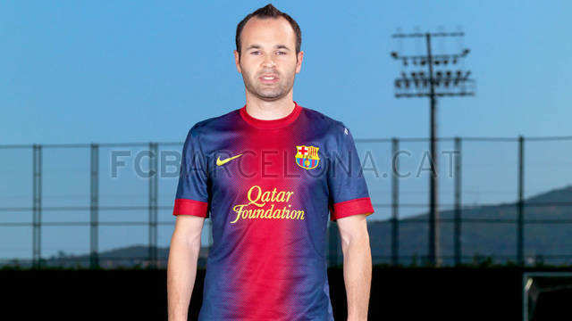 Iniesta_Home.v1343043164.JPG