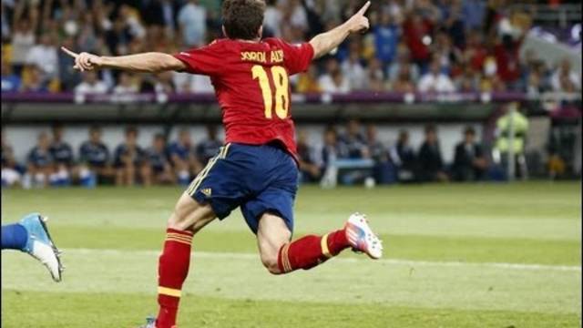L'Hospitalet vibra con Jordi Alba