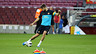 Piqué trains with the group