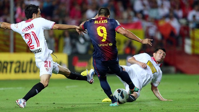 Alexis vs. Sevilla / PHOTO: MIGUEL RUIZ - FCB