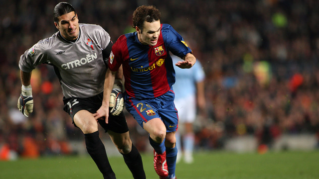 Pinto and Iniesta (Season 2006/07) / PHOTO: FCB
