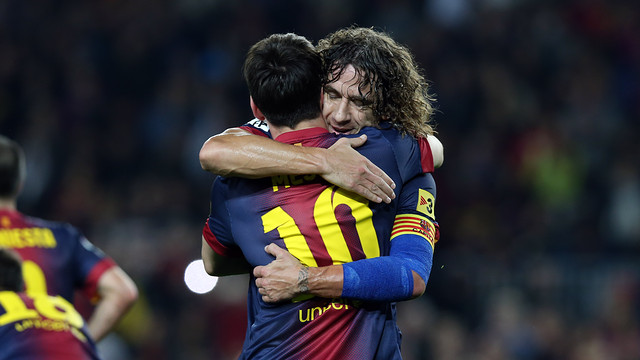 Puyol abraça Messi després d'un gol. FOTO: MIGUEL RUIZ-FCB.