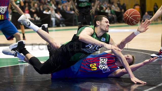 2012-12-09 FCB REGAL - FIATC JOVENTUT 036-Optimized