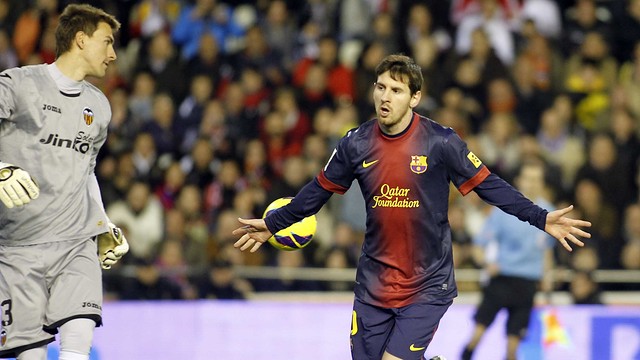 Messi celebra el seu gol de penal / FOTO: MIGUEL RUIZ-FCB