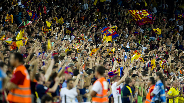 Públic al Camp Nou. FOTO: ÀLEX CAPARRÓS-FCB.