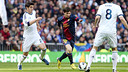Messi, rodeado de jugadores del Madrid / FOTO: MIGUEL RUIZ - FCB