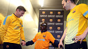Mamadou with Messi and Iniesta / FOTO: ARXIU FCB