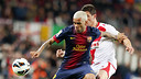 Alves et son nouveau look au Camp Nou / PHOTO: MIGUEL RUIZ-FCB