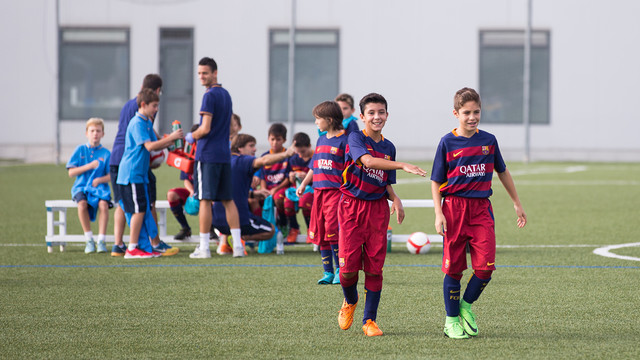 مدرسة نادي برشلونة FCBESCOLA 2015-09-26_ALEVIA_A_-_GRAMANET_002.v1444317086