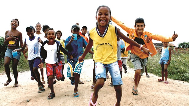 A group of children in rural Brazil. PHOTO: UNICEF A group of children in rural Brazil. PHOTO: UNICEF